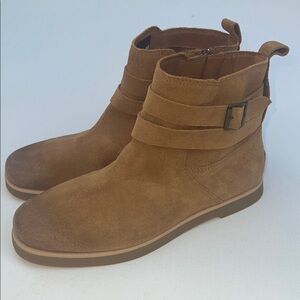 🥔NWOB Ugg Josefene ankle boots🥔